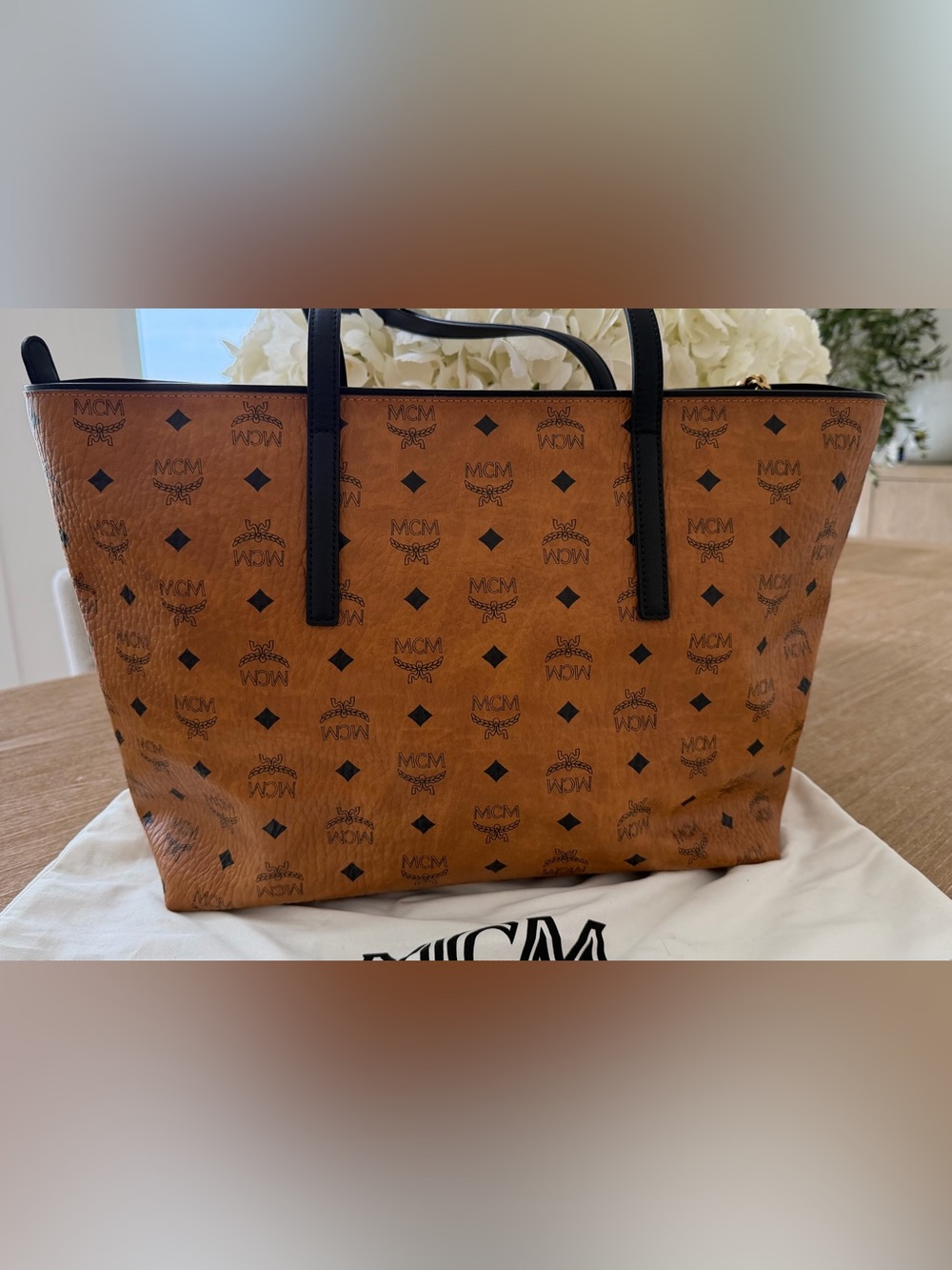 MCM Cognac Visetos Tote with Black Trim and Handles - Picture 2 of 8